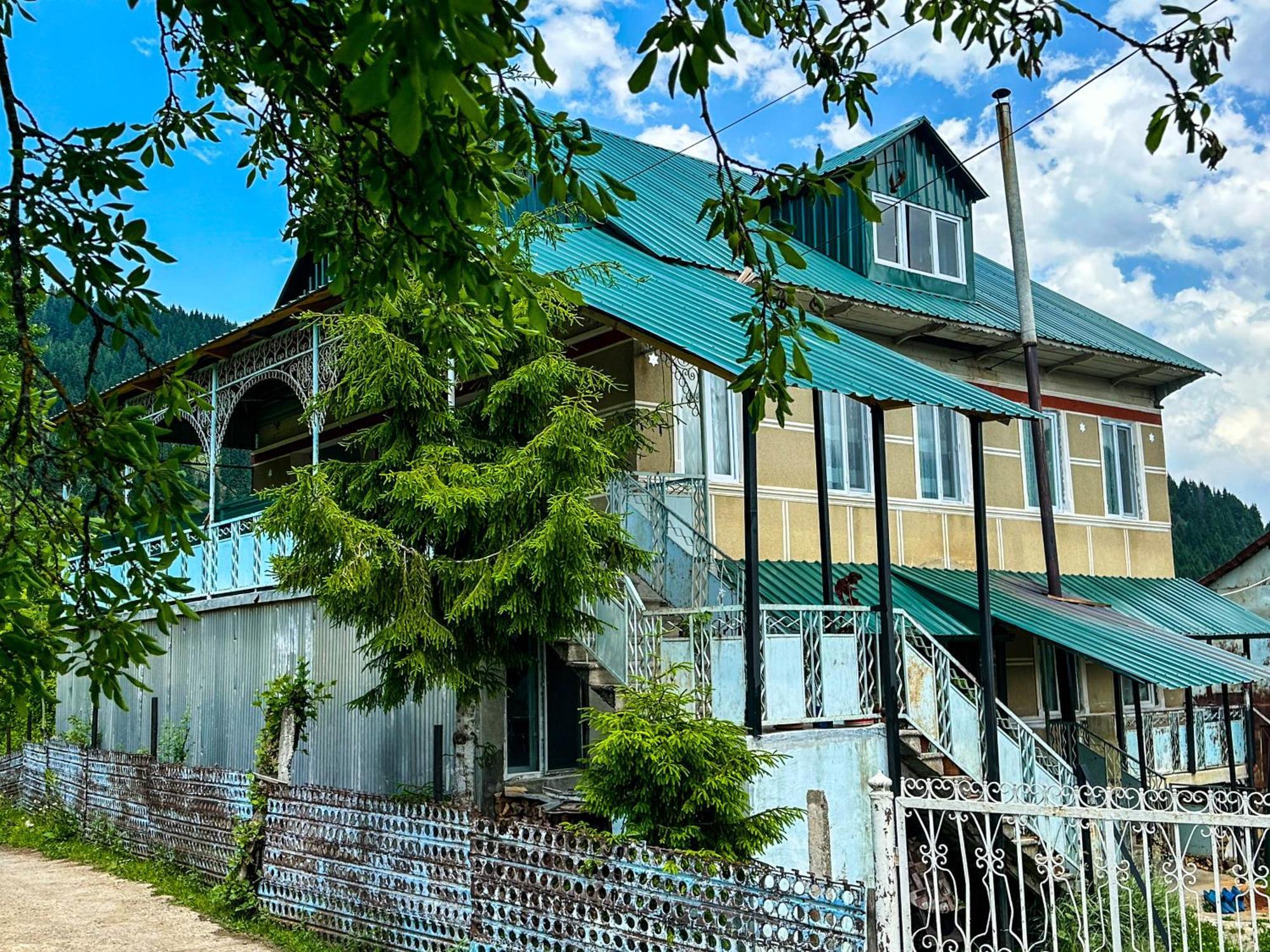Armazi Hotel Khulo Exterior photo
